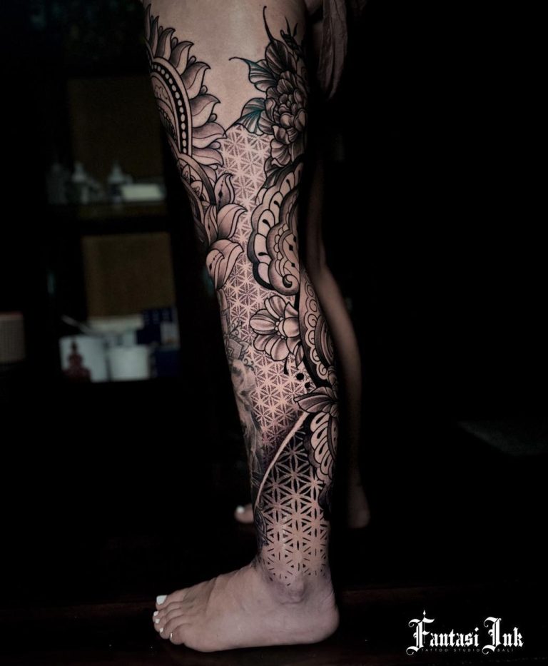 fine line tattoo canggu